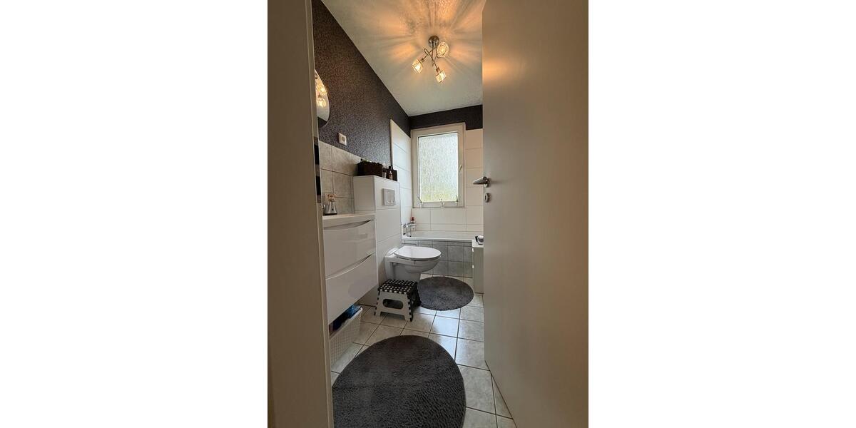 Etagenwohnung Herzogenrath - 3 Zimmer, 55 m&sup2;, 600&euro; | Angebot:25784131