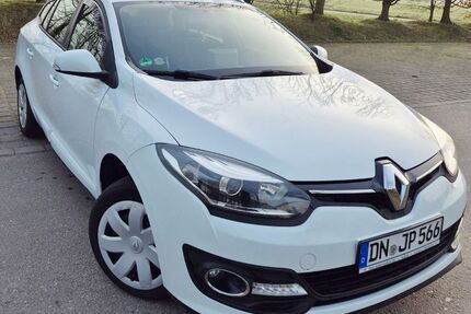 Renault Megane 186.125 km 7.900 &euro; Düren 52355