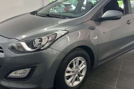 Hyundai i30 24.990 km 10.800 € Stolberg 52224
