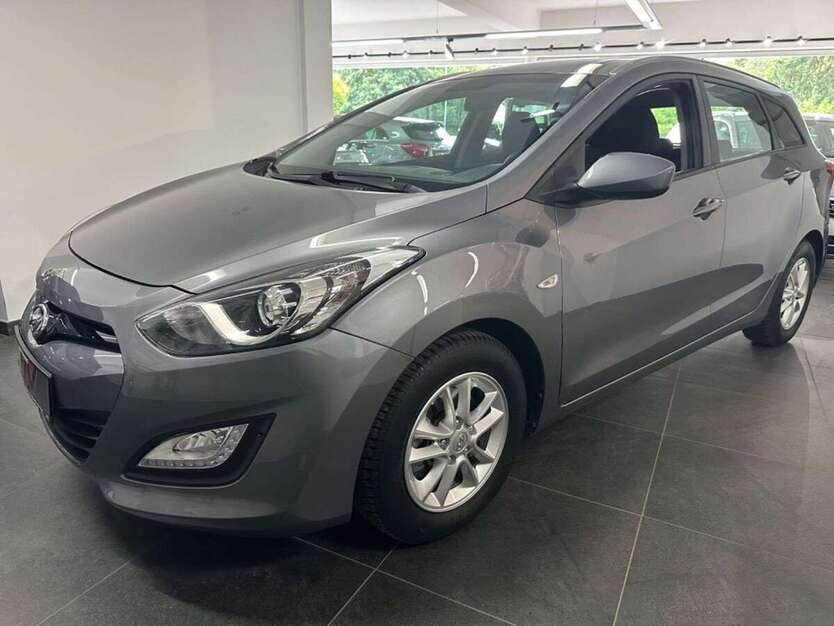 Hyundai i30 24.990 km 10.800 € Stolberg 52224