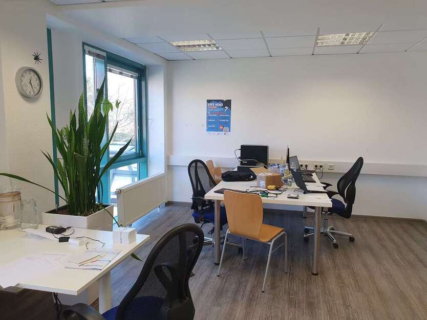 Büro in Alsdorf 910 € 130 m²