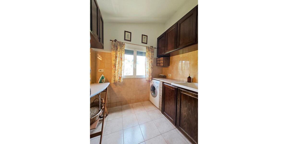 Villa Stolberg (Rhld.) Gressenich - 2 Zimmer, 152 m&sup2;, 300.000&euro; | Angebot:27143633