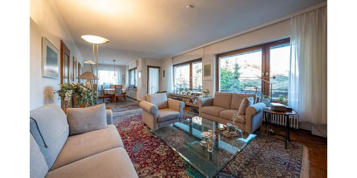 Mehrfamilienhaus, Wohnhaus Herzogenrath - 7 Zimmer, 209 m&sup2;, 349.000&euro; | Angebot:25742125