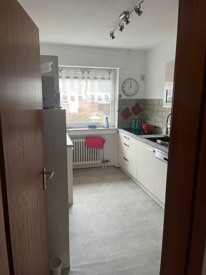 Wohnung 1.Etage Dürwiß TOP-Lage 100qm Kaltmiete 900€ zimmer