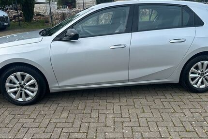 Opel Astra 83.000 km 16.999 &euro; würselen 52146