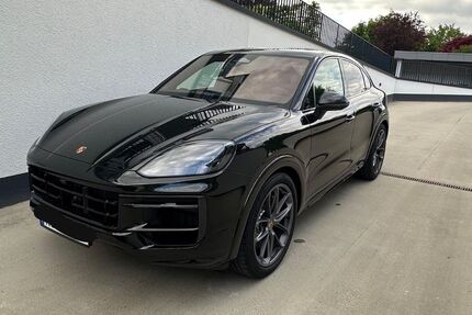 Porsche Cayenne 1.980 km 159.490 &euro; Köln 50667