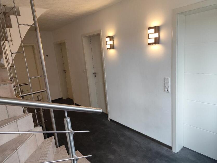 Wohnhaus von Privat mit Büro Praxis in Düren - Lendersdorf