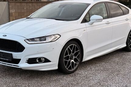 Ford Mondeo 122.000 km 12.490 &euro; Düren 52351
