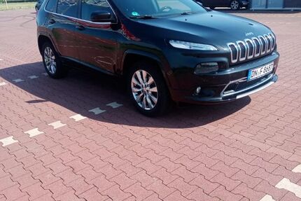 Jeep Cherokee 111.500 km 14.500 &euro; Düren 52353