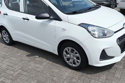 Hyundai i10 99.848 km 5.949 &euro; Alsdorf (Nordrhein-Westfalen) 52477