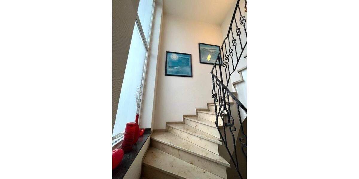 Einfamilienhaus Düren Niederau - 9 Zimmer, 300 m&sup2;, 599.000&euro; | Angebot:25740609