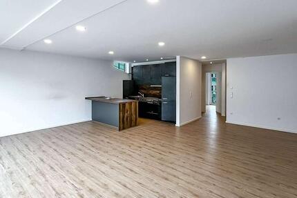 Wohnung Düren - 2 Zimmer, 75 m&sup2;, 975&euro; | Angebot:26442296