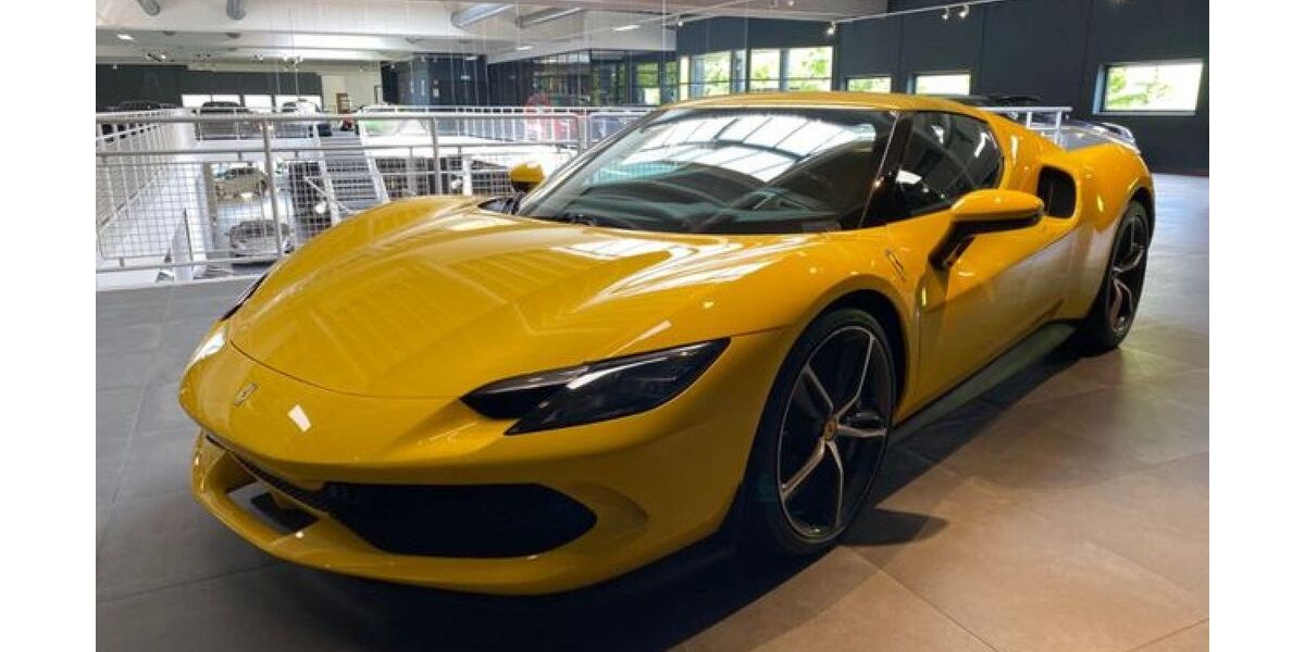 Ferrari 296 GTB 1.440 km 338.900 € Eschweiler 52249