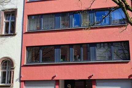 2ZKDBWC Wohnung mit Balkon, EBK und Aufzug - WG-geeignet 2 zimmer