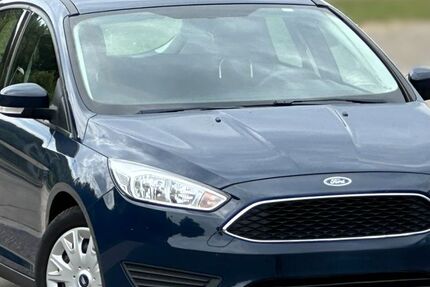 Ford Focus 199.925 km 4.210 € Alsdorf 52477