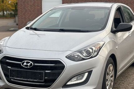 Hyundai i30 149.475 km 7.200 &euro; Düren 52349