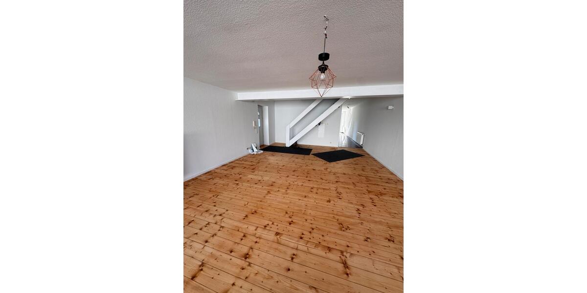 Einfamilienhaus Düren - 3 Zimmer, 120 m&sup2;, 1.400&euro; | Angebot:26443118
