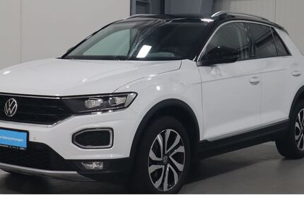 VW T-Roc 31.789 km 21.470 € Aachen 52078