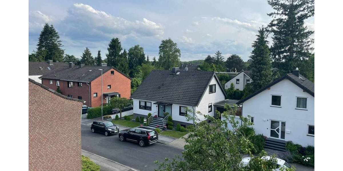 Oberforstbach - Gemütliche Dachgeschosswohnung mit Balkon und Carport Stellplatz - Dachgeschoßwohnung Aachen Aachen-Oberforstbach | Angebot:26768603