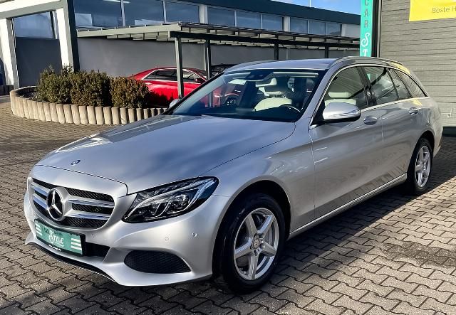 Mercedes-Benz C 250 50.000 km 21.990 € Niederzier 52382