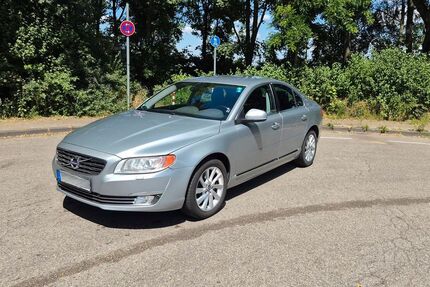 Volvo S80 210.800 km 8.900 &euro; Aachen 52078
