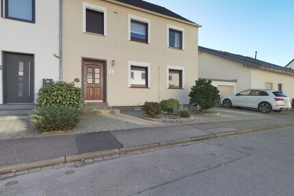 Merkstein - Großzügiges Zuhause mit Garten – ideal für Familie oder Mehrgenerationenwohnen 6 zimmer