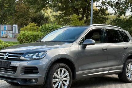 VW Touareg 213.646 km 15.900 € Alsdorf 52477