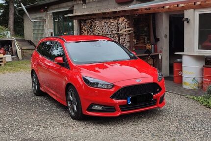 Ford Focus 154.663 km 12.990 &euro; Stolberg (Rhineland) 52222