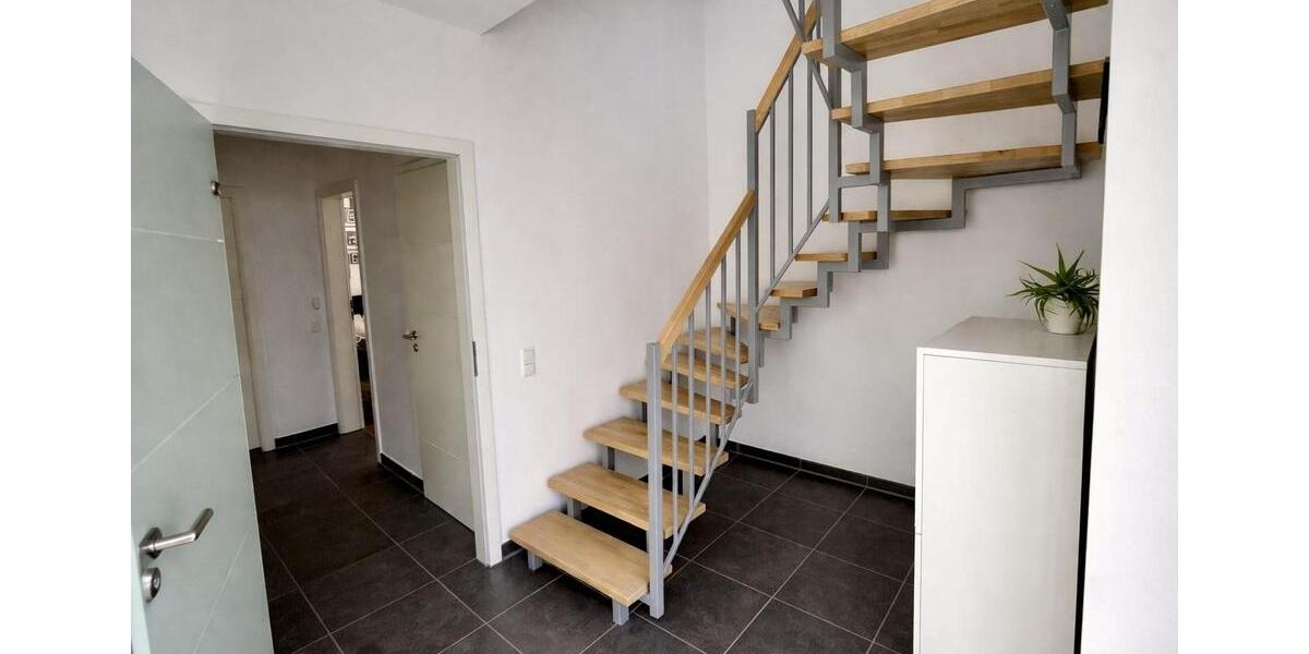 Doppelhaushälfte Würselen - 6 Zimmer, 237 m&sup2;, 2.280&euro; | Angebot:26107910
