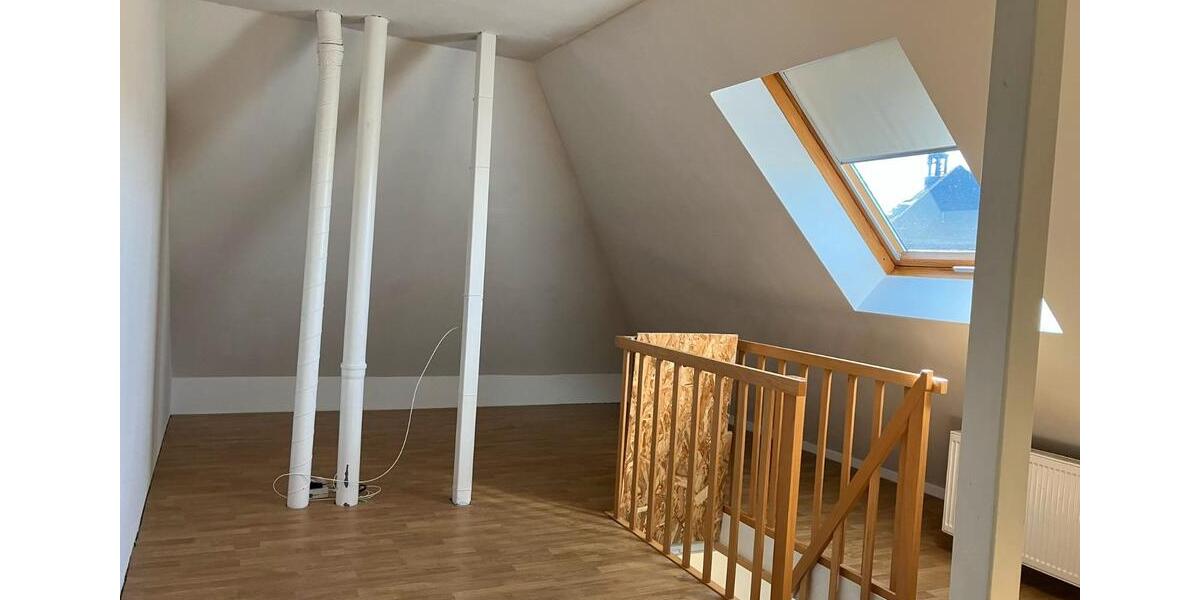 Dachgeschoßwohnung Roetgen - 4 Zimmer, 87 m&sup2;, 255.000&euro; | Angebot:26903176