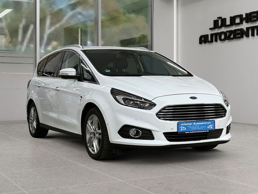 Ford S-Max 82.700 km 21.490 € Jülich 52428