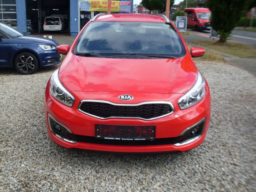 Kia ceed Sportswagon 158.000 km 7.950 € Übach-Palenberg 52531