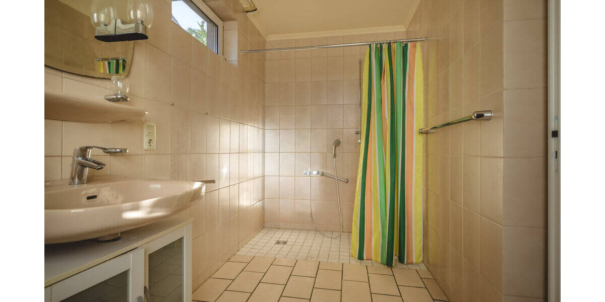 Mehrfamilienhaus, Wohnhaus Aachen Brand - 5 Zimmer, 246 m&sup2;, 699.000&euro; | Angebot:26176735