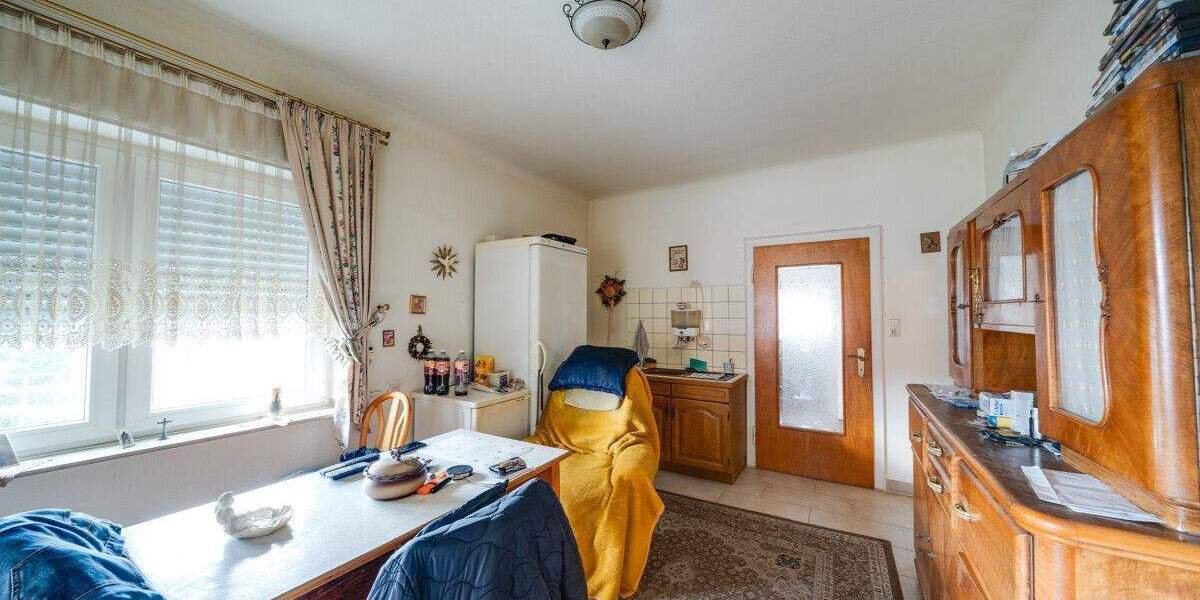 Mehrfamilienhaus, Wohnhaus Stolberg (Rheinland) Vicht - 6 Zimmer, 188 m&sup2;, 359.000&euro; | Angebot:25674571