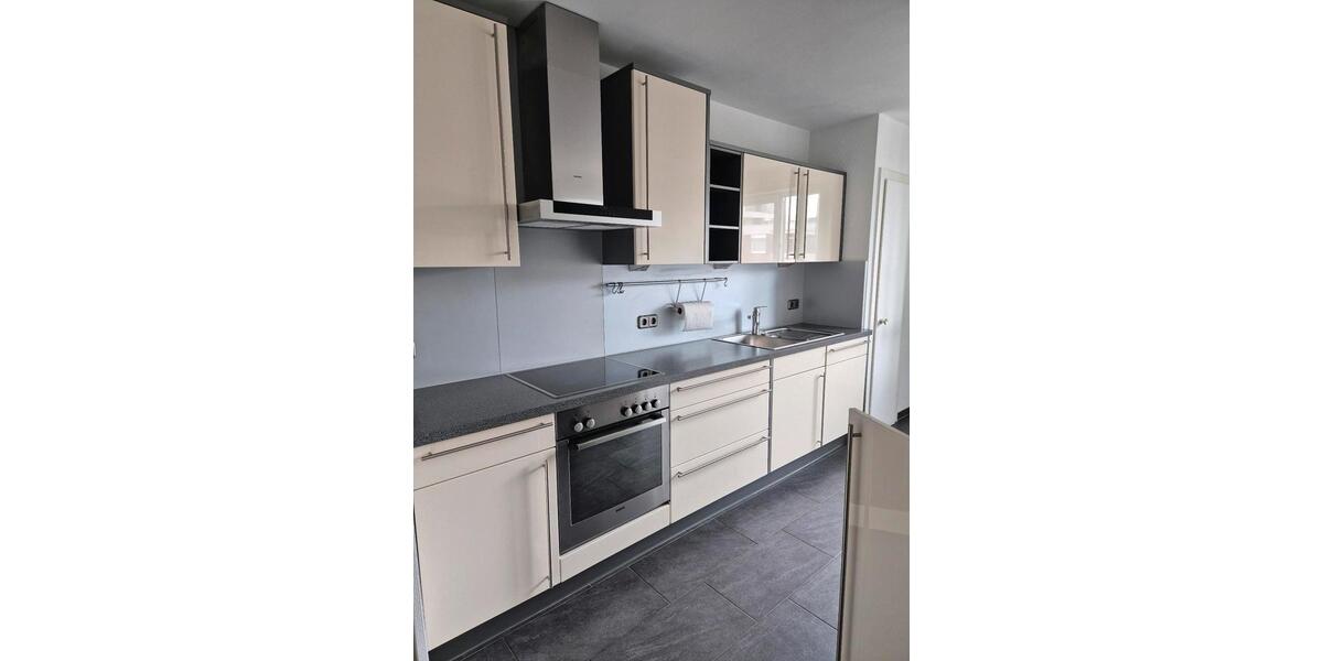 Etagenwohnung Aachen Aachen-Mitte - 4 Zimmer, 84 m&sup2;, 269.000&euro; | Angebot:26802939