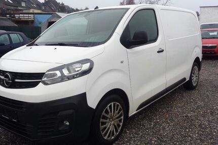 Opel Vivaro 108.000 km 13.950 &euro; Alsdorf 52477