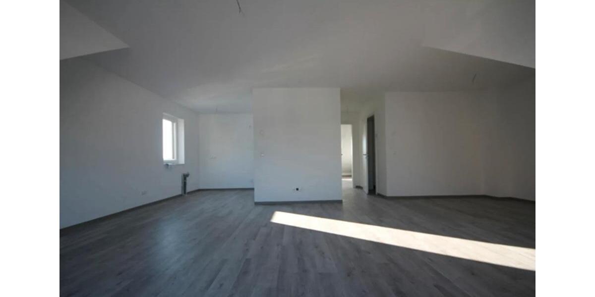 Dachgeschoßwohnung Düren Mariaweiler-Hoven - 2.5 Zimmer, 78 m&sup2;, 1.240&euro; | Angebot:26147728