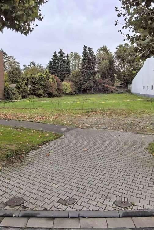 Grundstück zu verkaufen in Übach-Palenberg 285.000 € 1052 m²