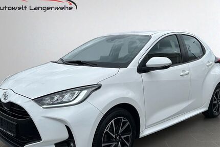 Toyota Yaris 17.608 km 16.499 € Langerwehe 52379