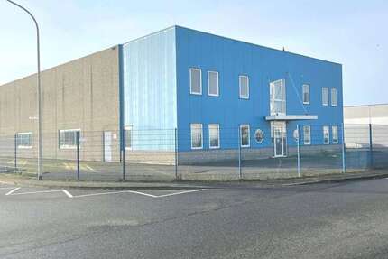 Halle in Geilenkirchen 995.000 € 694 m² zimmer