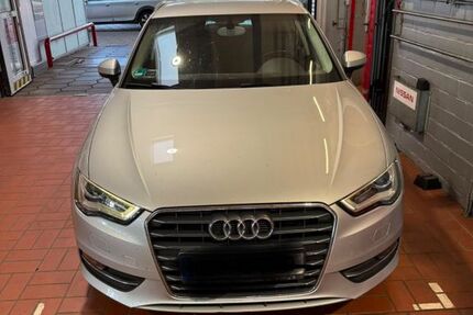 Audi A3 249.872 km 7.490 &euro; Düren 52351