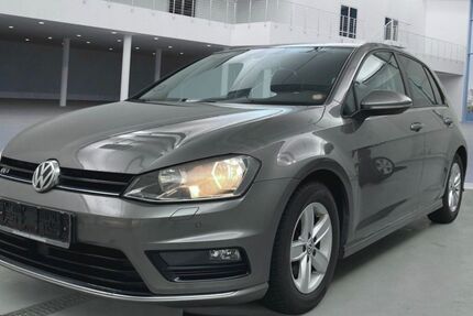 VW Golf 83.000 km 14.590 &euro; Roetgen 52159