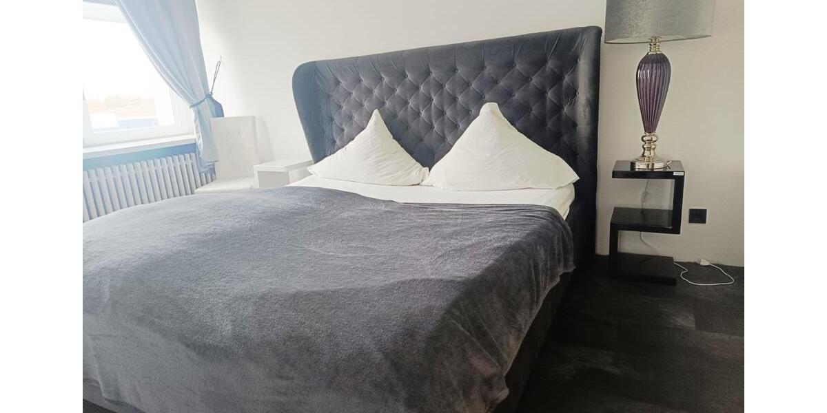 schönes helles möbliertes Appartment monatlich auf Zeit 2 zimmer