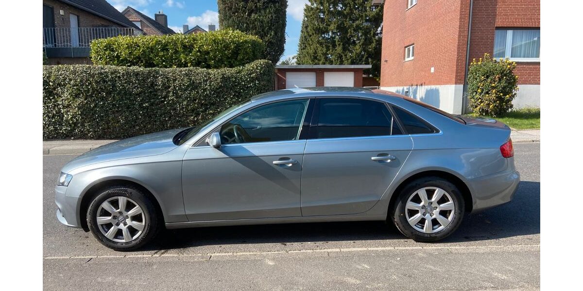 Audi A4 153.000 km 5.800 &euro; Aachen 52076
