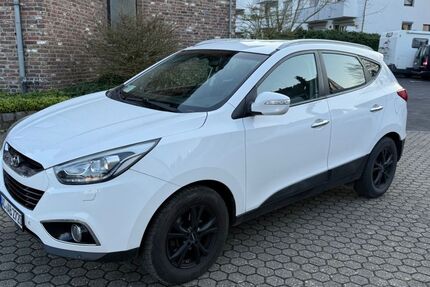 Hyundai ix35 193.000 km 9.200 &euro; Würselen 52146