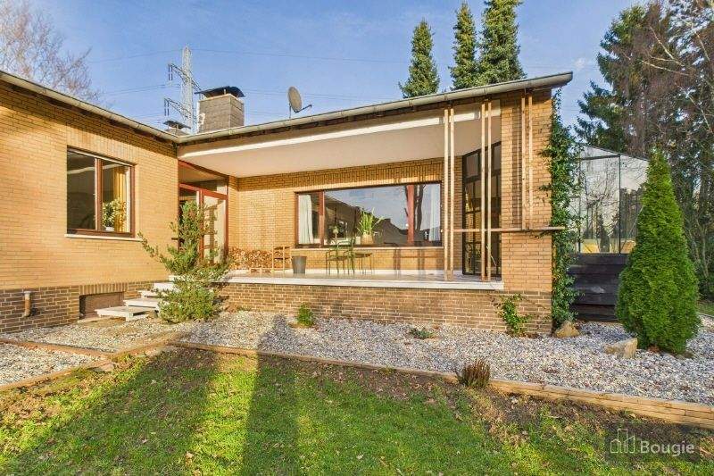 Schöner Grundriss und Blick ins Grüne, Wohlfühlen inklusive! 6 zimmer