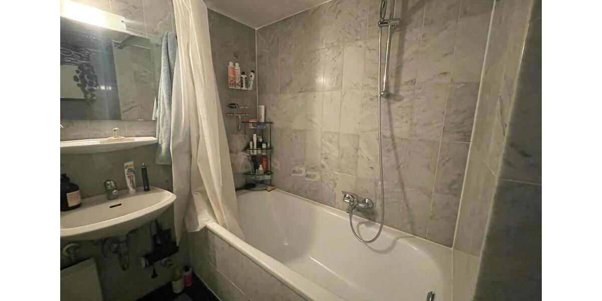 Dachgeschoßwohnung Aachen Aachen-Mitte - 1 Zimmer, 40 m&sup2;, 560&euro; | Angebot:25625240