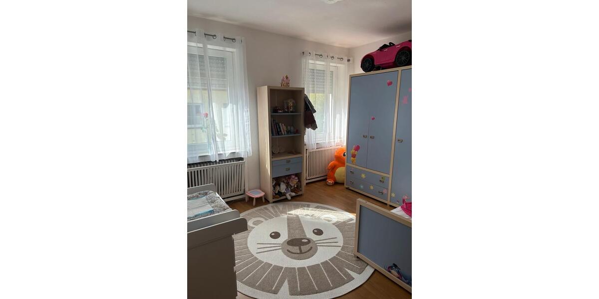 Etagenwohnung Düren - 4 Zimmer, 127 m&sup2;, 950&euro; | Angebot:26444160