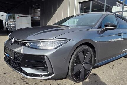 VW Passat 18.500 km 42.880 € Düren 52351