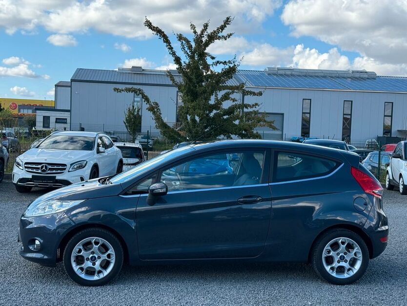 Ford Fiesta 223.000 km 2.950 € Düren 52351